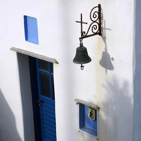 Apartment La Petite Chapelle House *